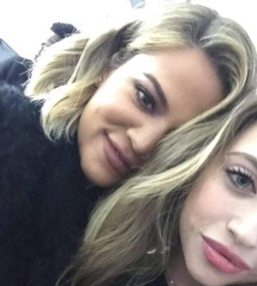 Al contrario, sus allegados han dicho que están preocupados por la salud de Ava al verla beber tanto hasta desmayarse, tomando píldoras de dieta como si fueran agua, y haciendo lo que tiene que hacer para estar delgada y 'sensual'.