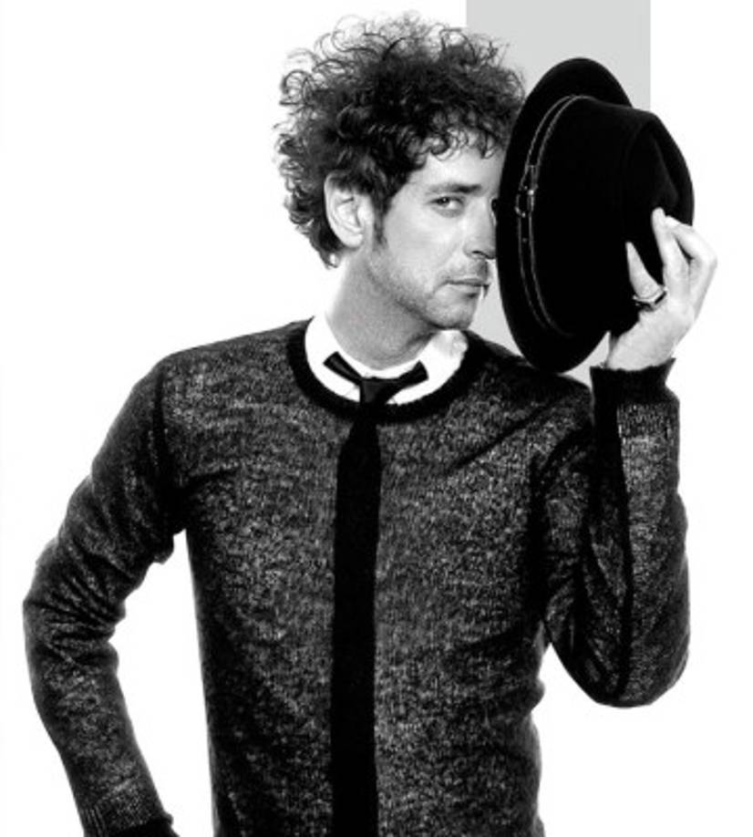 <br/>En septiembre de 2012, la revista Rolling Stone posicionó a Cerati en el puesto n.3 de los 100 mejores guitarristas del rock nacional de Argentina.<br/>