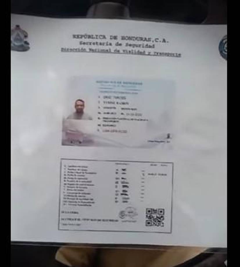 La DNTV aclaró que si bien las personas pueden imprimir el documento que se les envía a sus correos, esto no es necesario al momento de ser requerido en un retén policial.