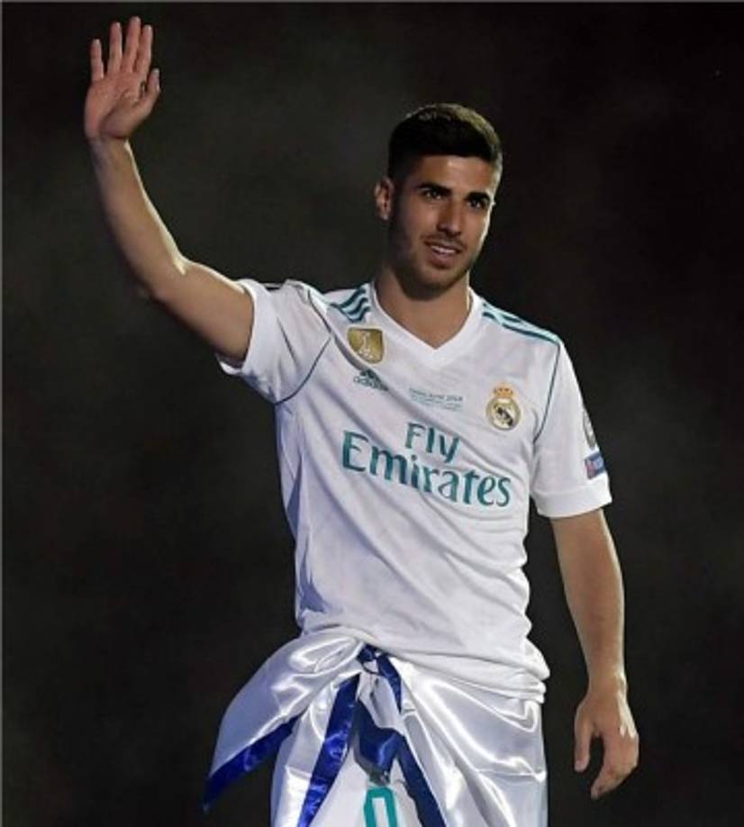 Marco Asensio es el jugador del Real Madrid con el que Dua Lipa habría pasado una noche íntima después de la final de la Champions League en Kiev, según la información que publica CNN de Turquía.