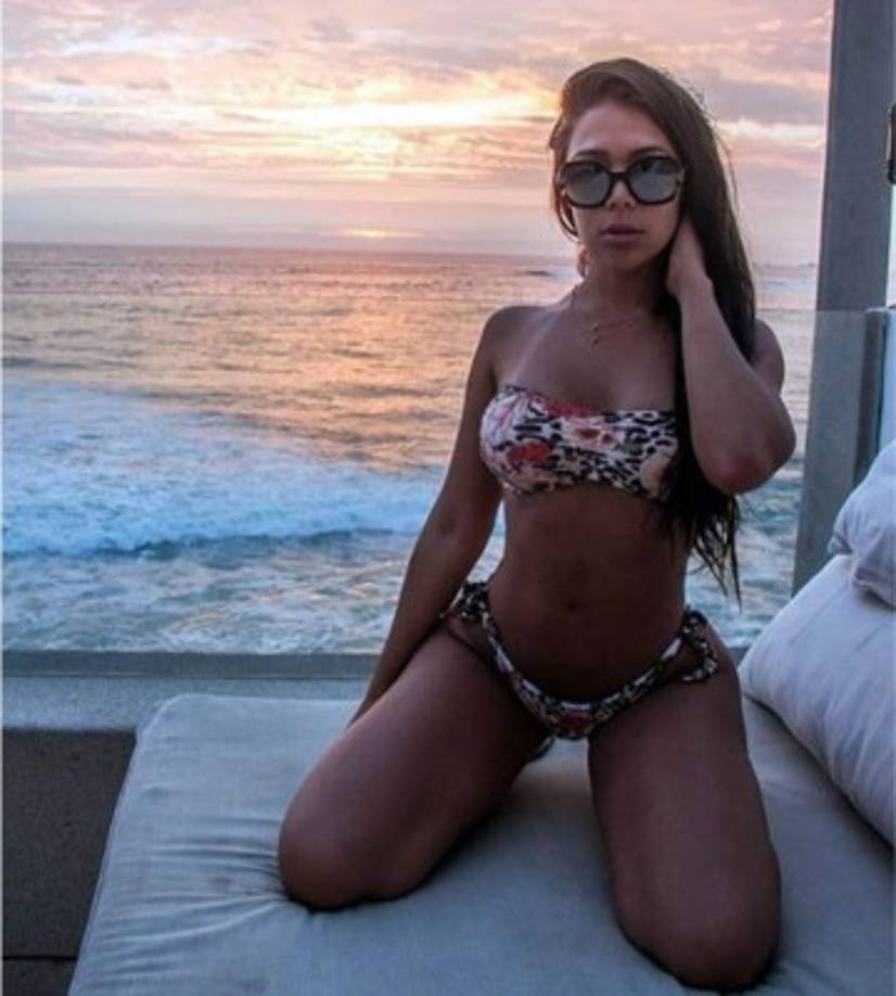 Según el relato de Alexandra Méndez, ambos se conocieron en persona pero asegura que, pese a que se vieron cara a cara, nunca tuvieron nada íntimo.