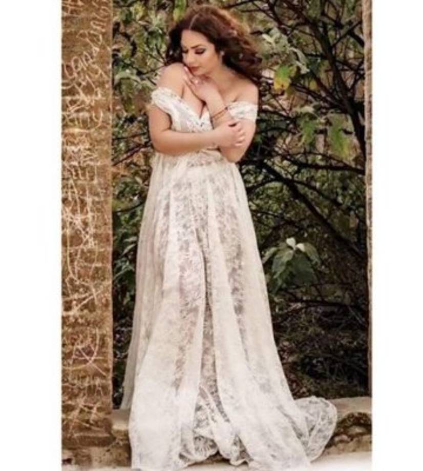 Aunque escogió el estilo de banda, Odessa niega que quiera quitarle el lugar a alguna artista consolidada, como el caso de Jenni Rivera, una figura referente del género.<br/>'Yo creo que Jenni siempre será 'La Diva de la Banda', nunca eso nadie se lo va a quitar, ni su propia hija y todos estamos luchando por tener un espacio, eso es lo más importante'.<br/>