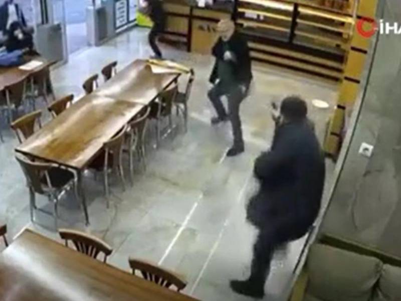 VIDEO: Balacera en panadería deja una persona muerta
