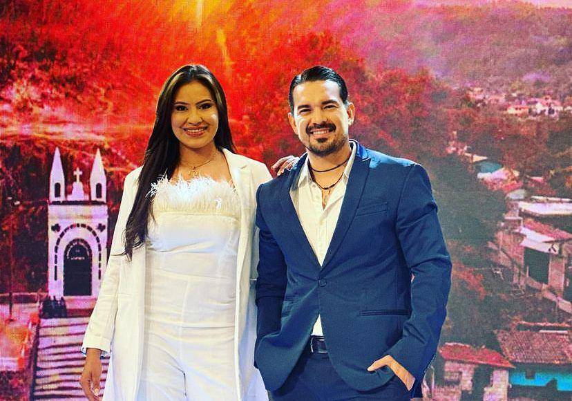 Hasta el momento la esposa de Elton Morazán no se ha pronunciado al respecto. 