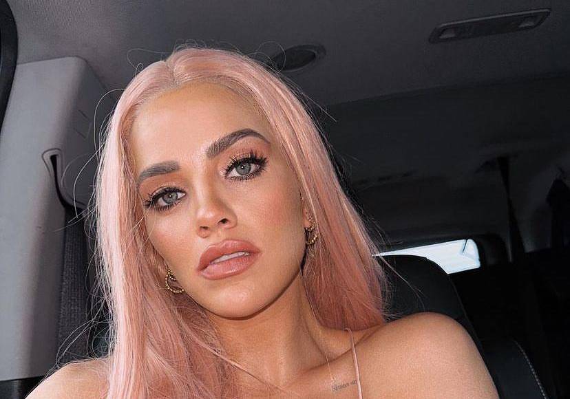 Thalí Alejandra García Arce, nombre completo de la famosa, es una actriz y modelo mexicana nacida en marzo de 1990 en Hermosillo, Sonora, y desde muy joven se mostró interesada en el mundo actoral.