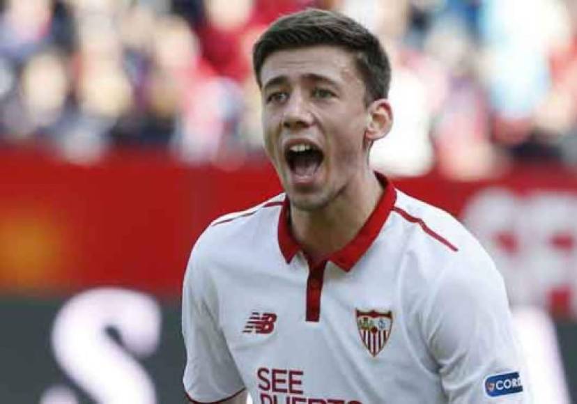 Clément Lenglet: El joven defensa francés del Sevilla interesa a clubes como el Barcelona y Liverpool, reportan medios españoles e ingleses.Cuenta con 22 años de edad.