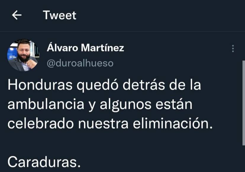 Álvaro Martínez, polémico periodista de Panamá, expresó su frustración por la eliminación y de paso recordó a la selección de Honduras.