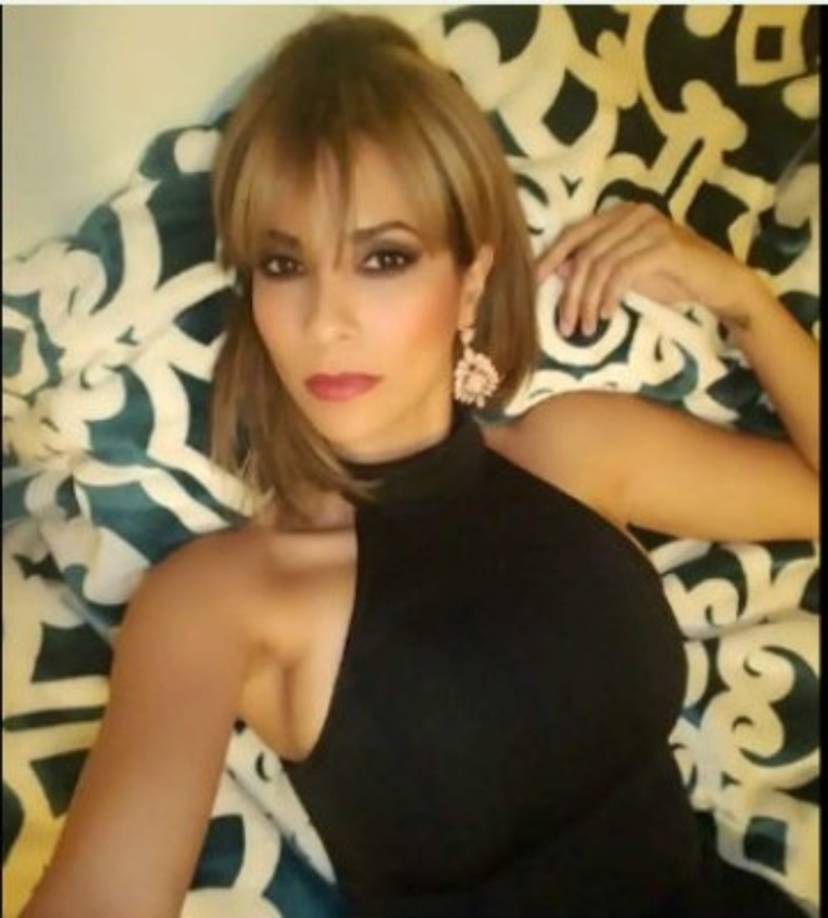 Ella es la supuesta madre de Bad Bunny. Las fotos se han viralizado rápidamente por internet.