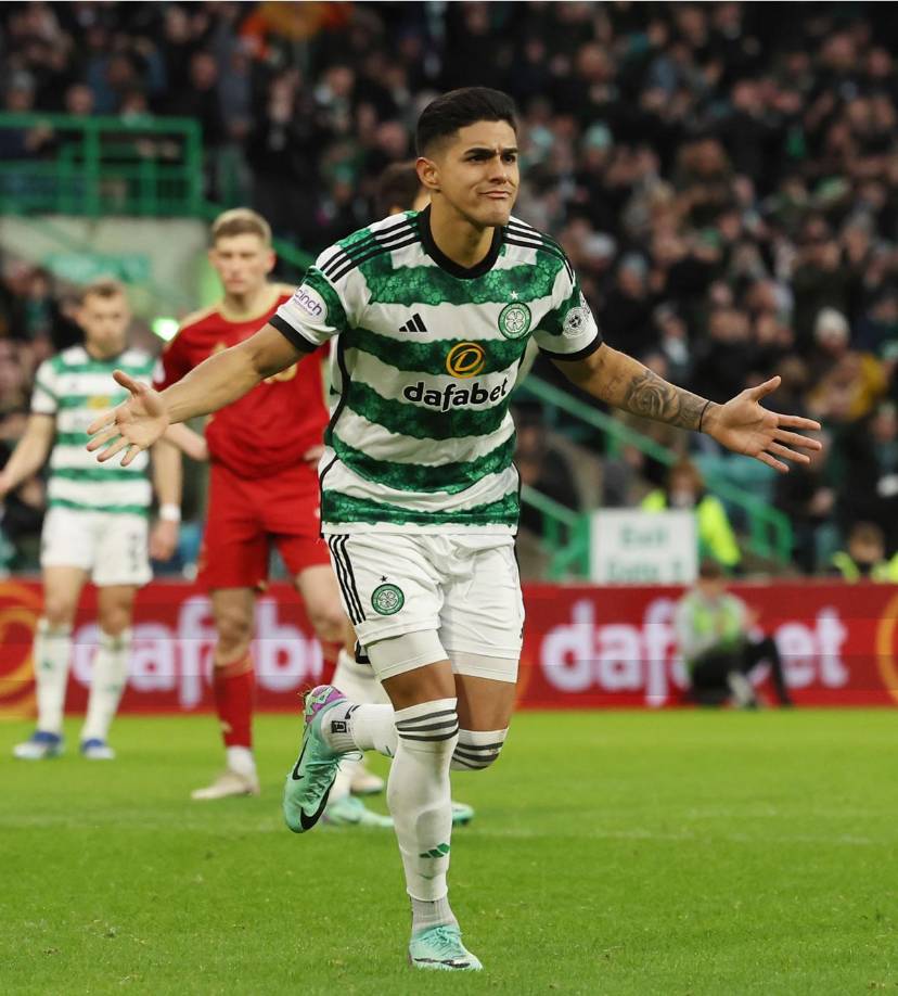 Luis Palma ha marcado goles importantes y ha brindado asistencias para el Celtic Glasgow de Escocia. Así luce ahora, con tatuajes en su cuerpo y más maduro.