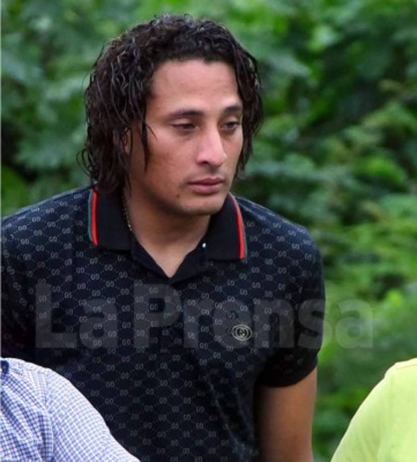 'Por su memoria voy a luchar toda la vida como ella luchó. Le pido a Dios que me la reciba en su santo seno', agregó el futbolista.