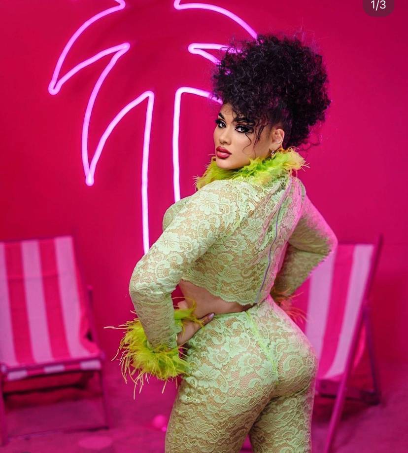 Cabe mencionar que, la hondureña Cesia Sáenz reside en México tras triunfar en el primer lugar en el reality de “La Academia”.