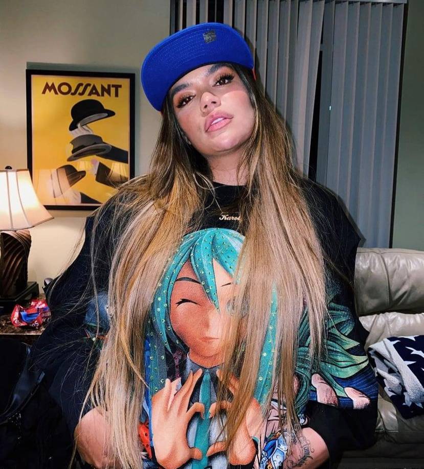 Carolina Giraldo Navarro, conocida artísticamente como Karol G, cuenta con 30 años de edad. La chica ahora es relacionada sentimentalmente con James.