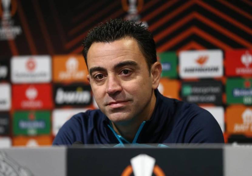 Asimismo, confesó que es un paso natural para los futbolistas y que incluso él lo vivió con Luis Enrique: “A mí me pasó con Luis Enrique, no lo entiendes, tienes la sensación de que debes jugar después de tantos años como titular”,.