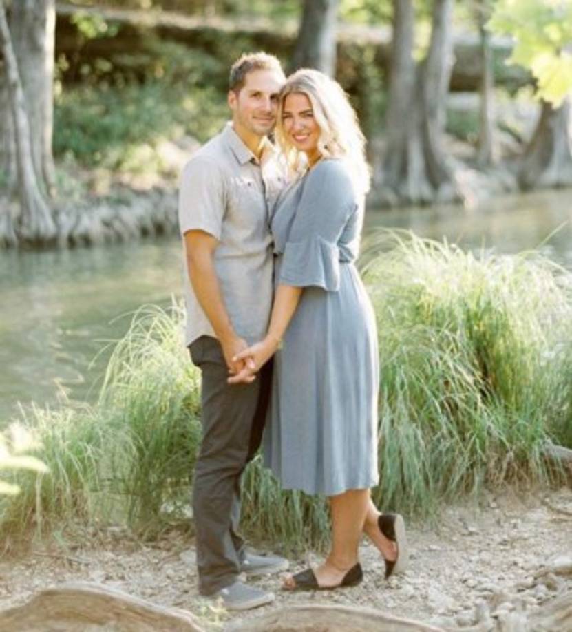 “Soy mucho más que mi cuerpo, él también, y tú también. Haz like si el amor verdadero no ve la talla”, concluyó Janne en su publicación.