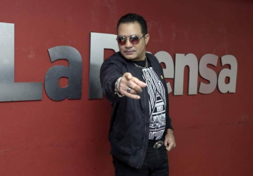 El bachatero Frank Reyes se presentó el 29 de septiembre en la feria de El Progreso. Estando en LA PRENSA confesó que 'siempre quise cantar en Honduras'.