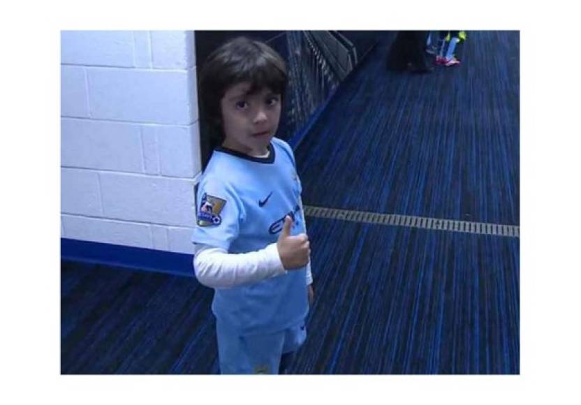 Benjamin Agüero: Es muy chico como para proyectarlo como jugador de futbol, pero todos los videos que se vieron del hijo del 'Kun' y el nieto de Maradona muestran a un niño con un tremendo talento.