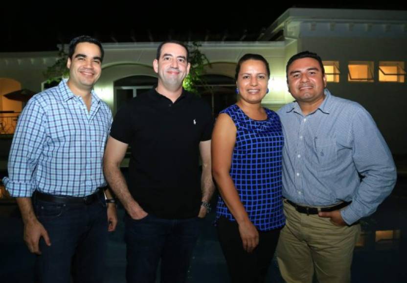 Fernando Castro, Steve Selim, Lesvia Rodríguez y Rafael Carranza.
