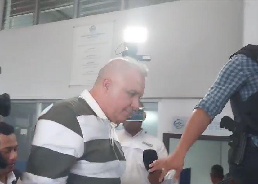 “Sé lo que he hecho”: Ramírez del Cid al ingresar a juzgados para audiencia