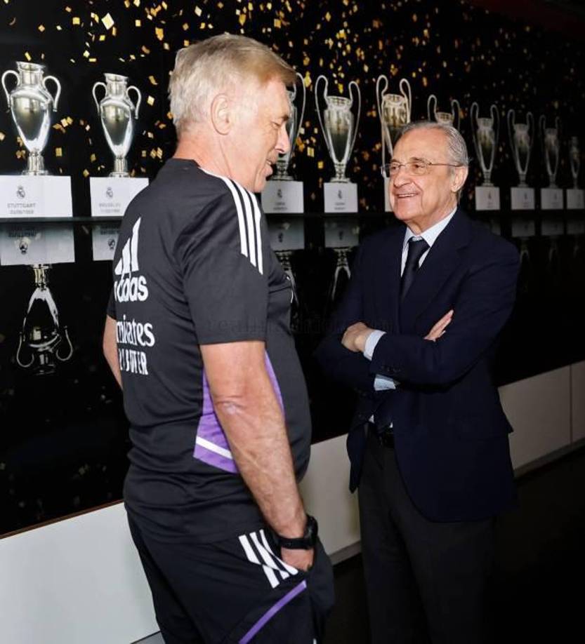 El presidente del Real Madrid, Florentino Pérez, saludó a Carlo Ancelotti y al resto del cuerpo técnico del club blanco que se prepara para nuevos retos.