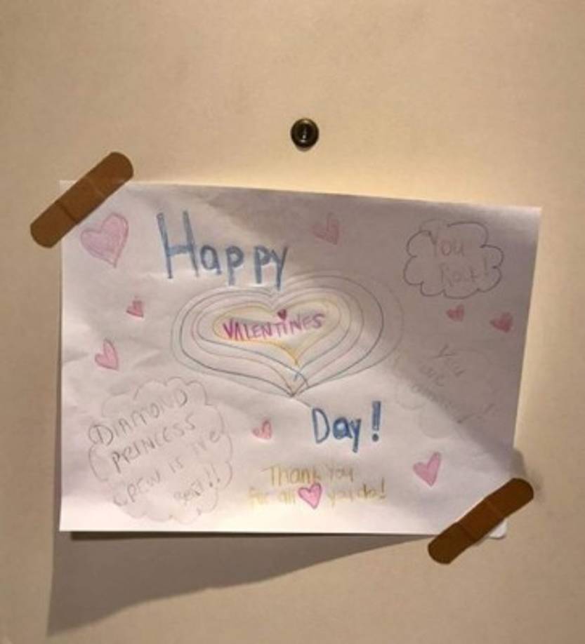 Al parecer, los mensajes fueron elaborados por los viajeros para celebrar el Día de San Valetín.