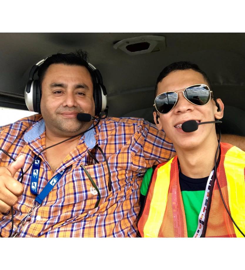 Actualmente, su desempeño en una de las aerolíneas más importantes de la región es motivo de orgullo para Honduras.