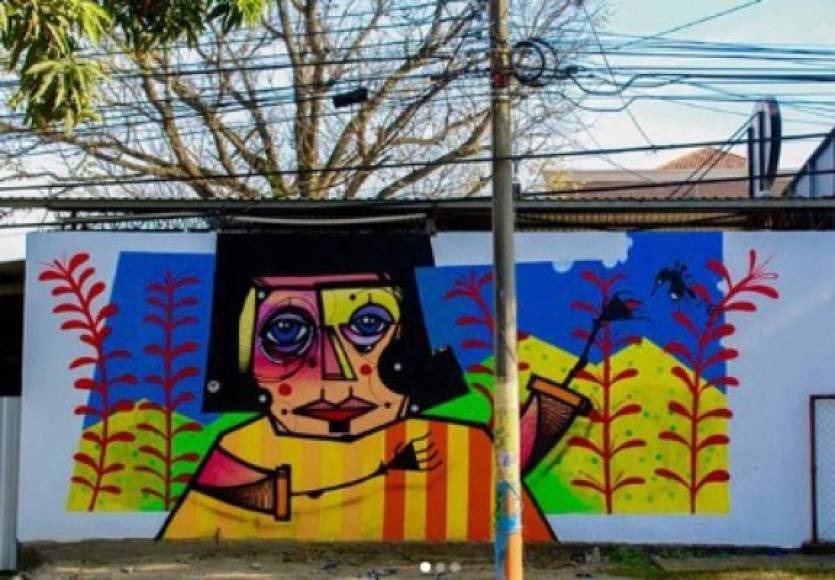 El artista disfruta realizar su trabajo en las calles de San Pedro Sula.