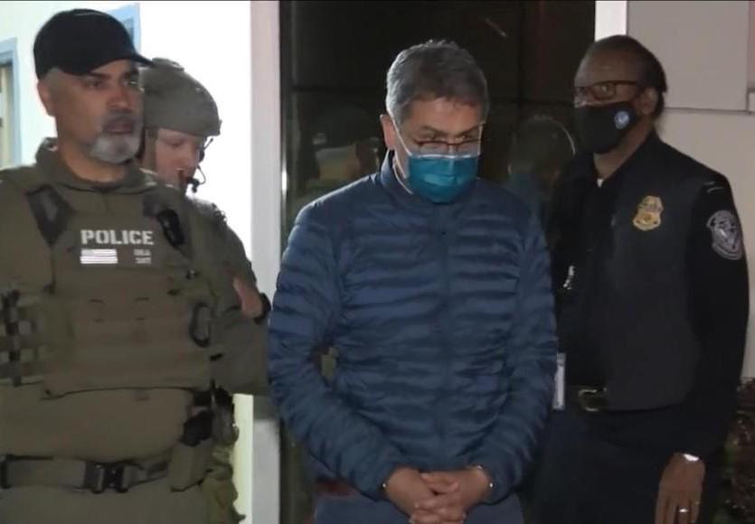 Juan Orlando Hernández sorprende con petición al presidente Nasry Asfura