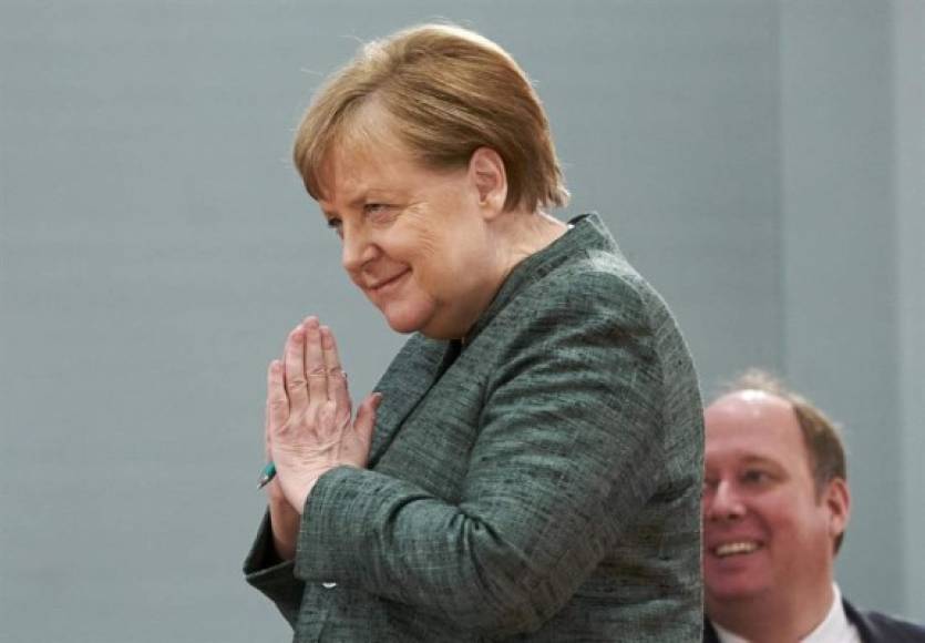 La canciller alemana, Angela Merkel, es otra de las líderes mundiales que reaccionó a tiempo a la pandemia de coronavirus logrando salvar miles de vidas. Alemania presenta una de las tasas de letalidad por el Covid 19 más bajas de Europa, en comparación a Francia, Italia y España.