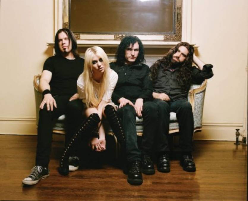 En la actualidad, es vocalista de su propia banda, la cual lleva el nombre de The Pretty Reckless. También ha sido telonera de varias agrupaciones en sus respectivas giras.