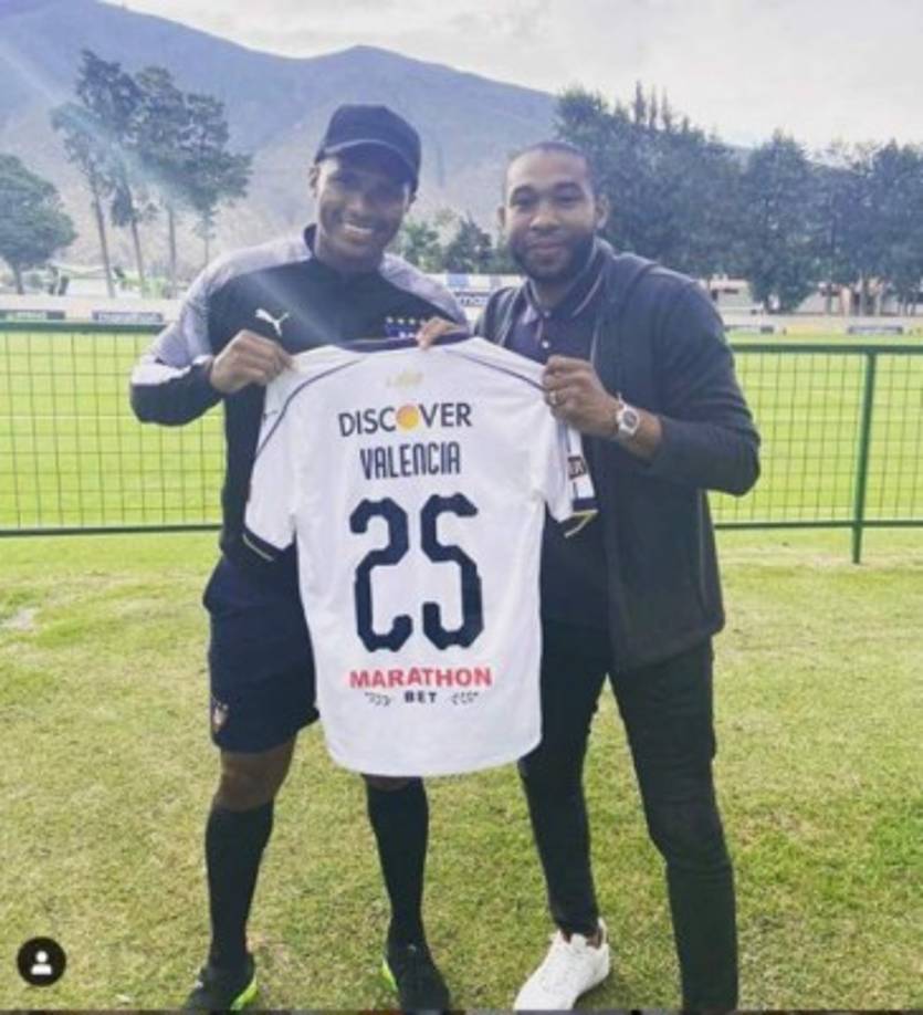 Wilson Palacios junto a Antonio Valencia, el ecuatoriano es uno de sus mejores amigos.