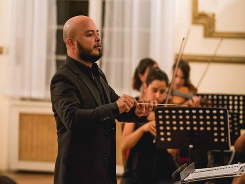 Óscar Barahona fue el ganador del concurso de Dirección Orquestal de Los Balcanes, al frente de la Orquesta Sinfónica de Belgrado en 2018.
