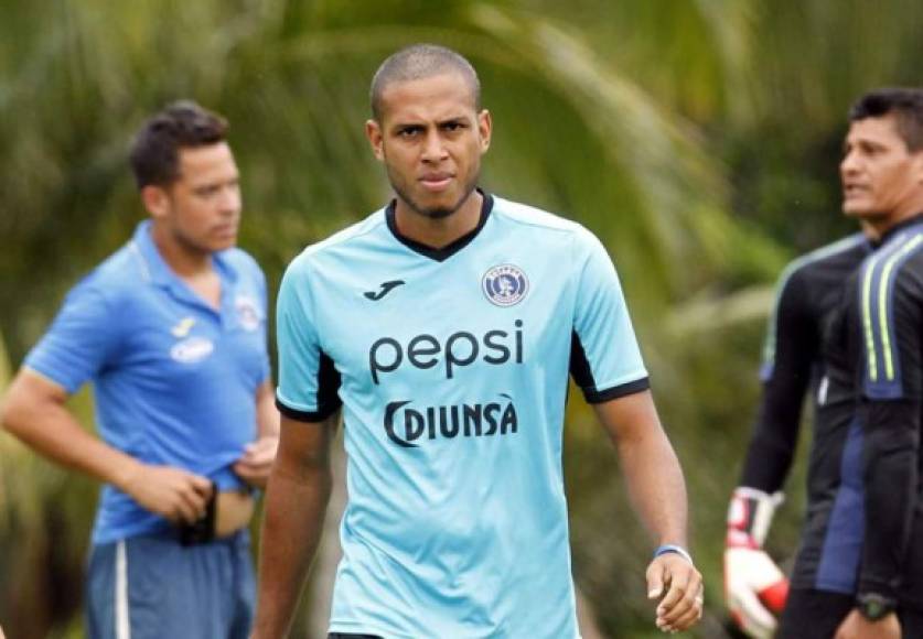 El delantero Eddie Hernández, tras salir del Motagua, podría acabar en San Pedro Sula. Real España y Marathón están interesados en él.