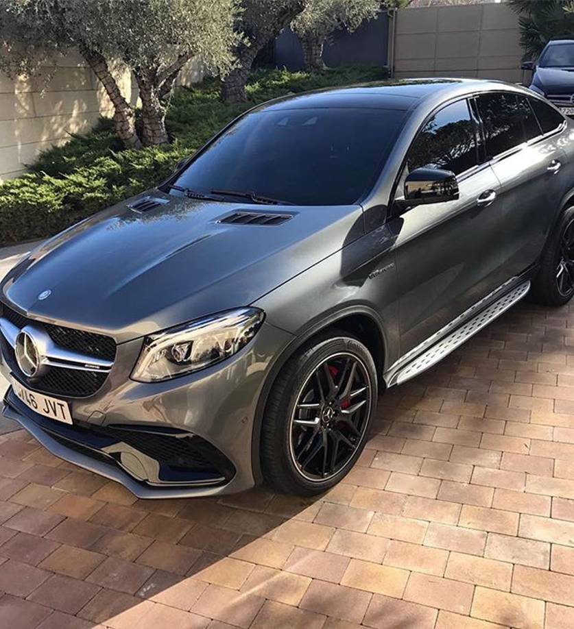 Mercedes-AMG GLE 63 S Coupé - Diciembre de 2016 Cristiano mostraba este hermoso carro, valorado en 148 800 euros.