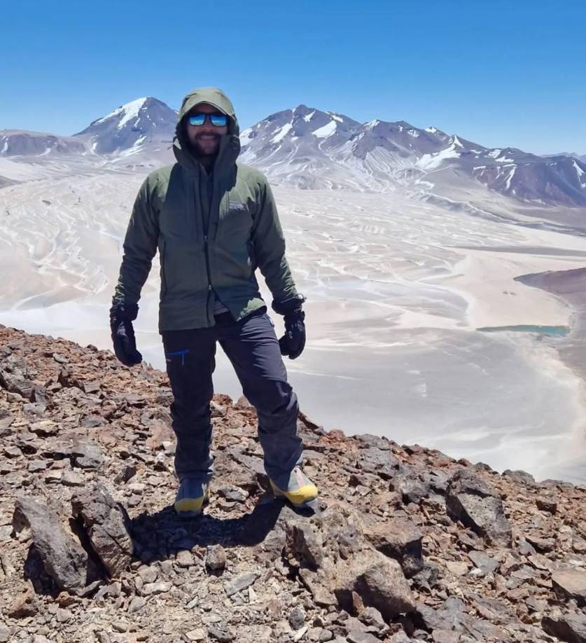 Este logro representa su segundo ascenso a un seismil en la emblemática Cordillera de los Andes, consolidando su posición como uno de los referentes del montañismo hondureño en el ámbito internacional. 