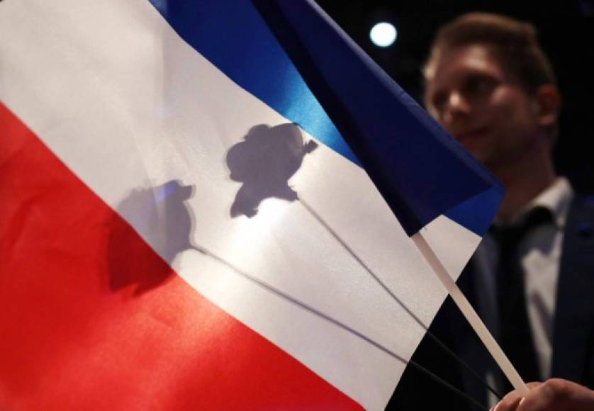 Para muchos líderes europeos, en las elecciones francesas estaba en juego no solo el futuro de Francia sino el de toda la Unión Europea.