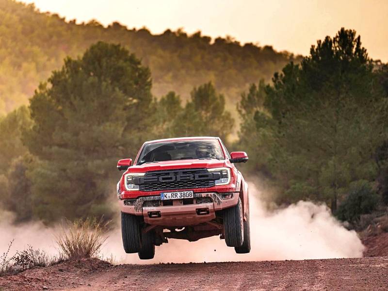 La espectacular Ranger tiene una capacidad de vadeo de 85 cm.