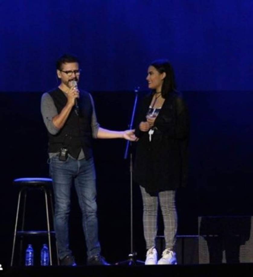 “Tenerlo a él como un ejemplo ha sido una bendición. Aparte nací con ese gusto. Era una pasión que tenía, y tenerlo a él siempre enseñándome y cantándome, me inspiró”, dij la joven mexicana en una entrevista. <br/><br/><br/>