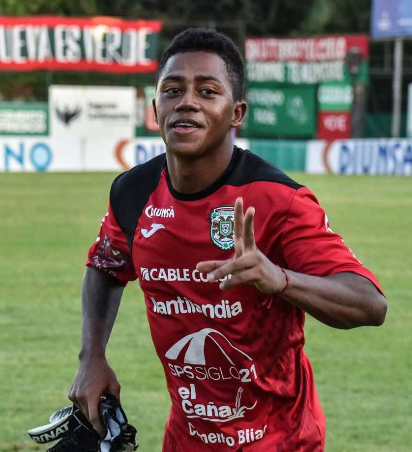 Jeancarlo Vargas: Es hermano de Joshua Vargas y en Marathón fue dado de baja para este 2022.