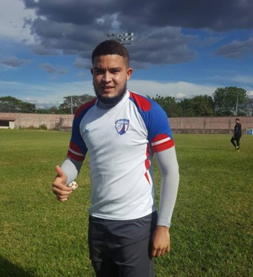 Cristian Hernandez: El portero hondureño es nuevo fichaje del Valle FC. Estuvo con el Motagua e inclusive fue mundialista con la Sub17.