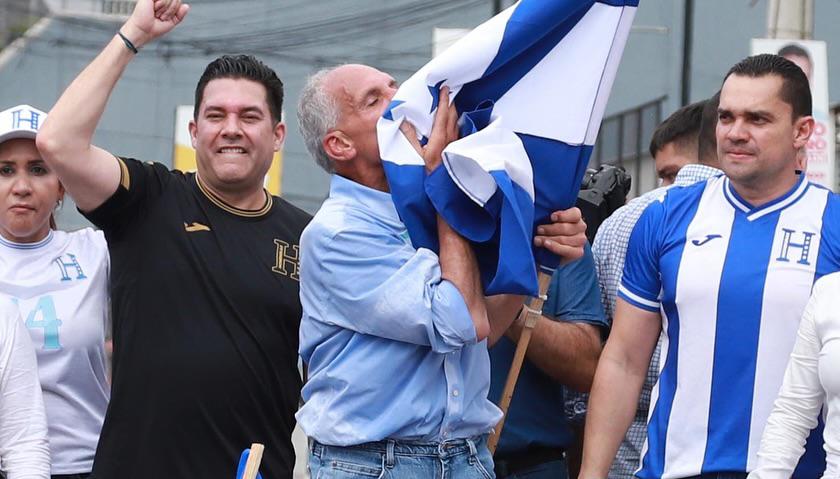 Nasry Asfura promete recortar el gasto público e impulsar megaobras en el país