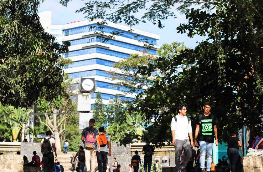 La UNAH planea construir un Hospital Universitario de Especialidades