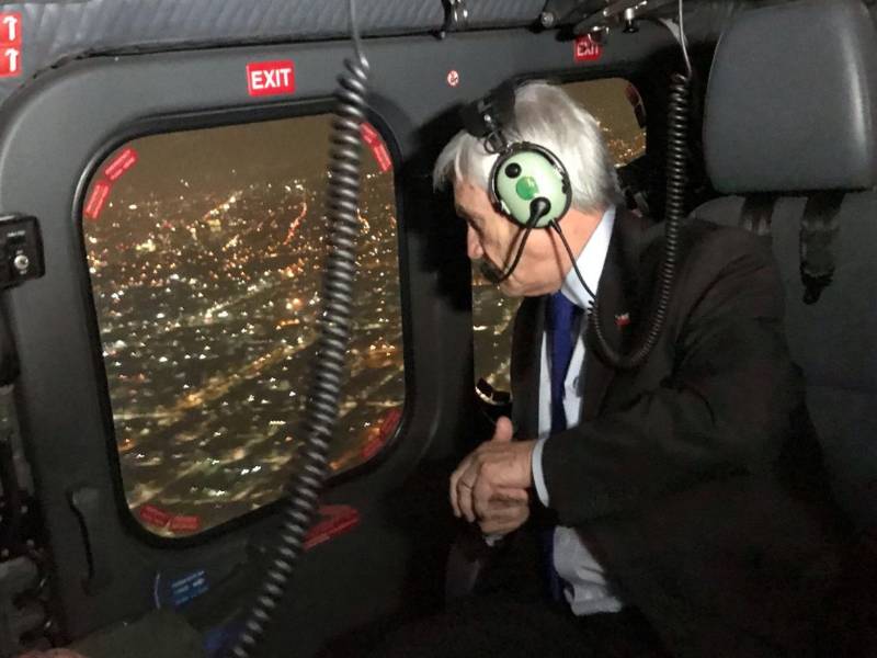 El expresidente de Chile, Sebastián Piñera, en un helicóptero. Foto de archivo