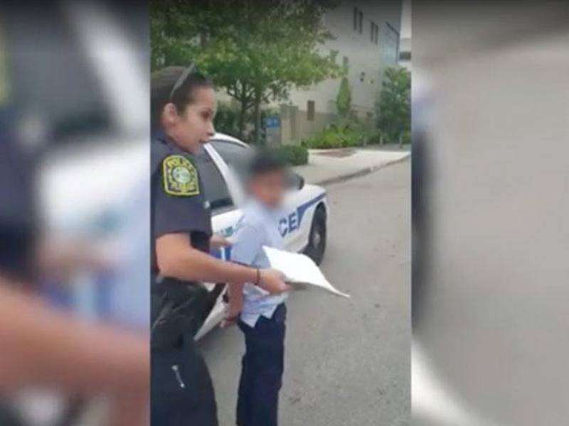 La escuela fue puesta de inmediato bajo “código rojo”.