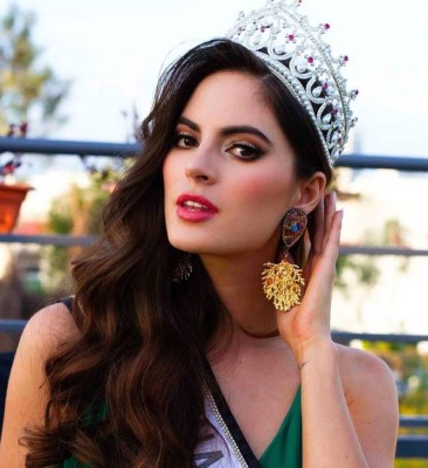 La modelo y presentadora Sofía Aragón, ganadora del concurso Mexicana Universal, vivió horas de angustia al quedar atrapada en Isla Mujeres previo a la llegada del huracán Delta.
