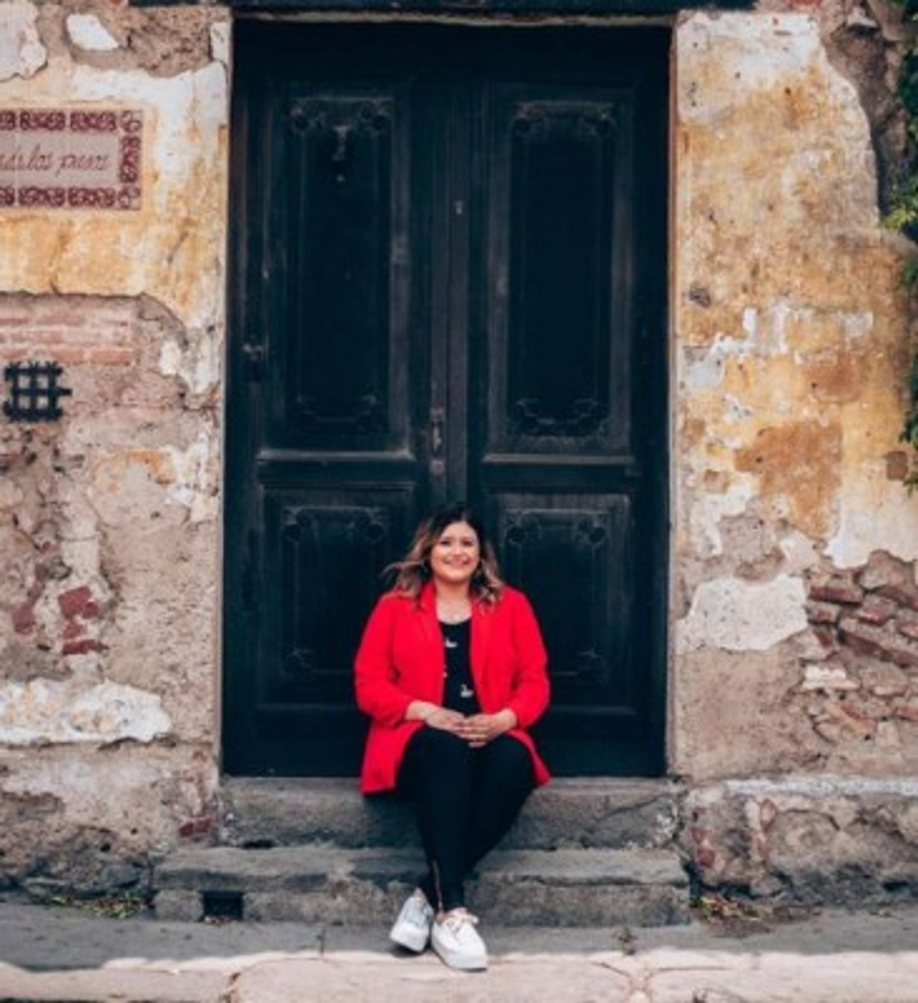 Al mismo tiempo Marcela Gándara se ha convertido en youtuber, pues publica varios videos con mensajes positivos y para reflexionar ante la vida.