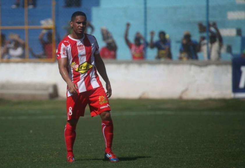 Orlin Peralta: El zurdo no siguió en el Vida de La Ceiba y por ahora está sin equipo.