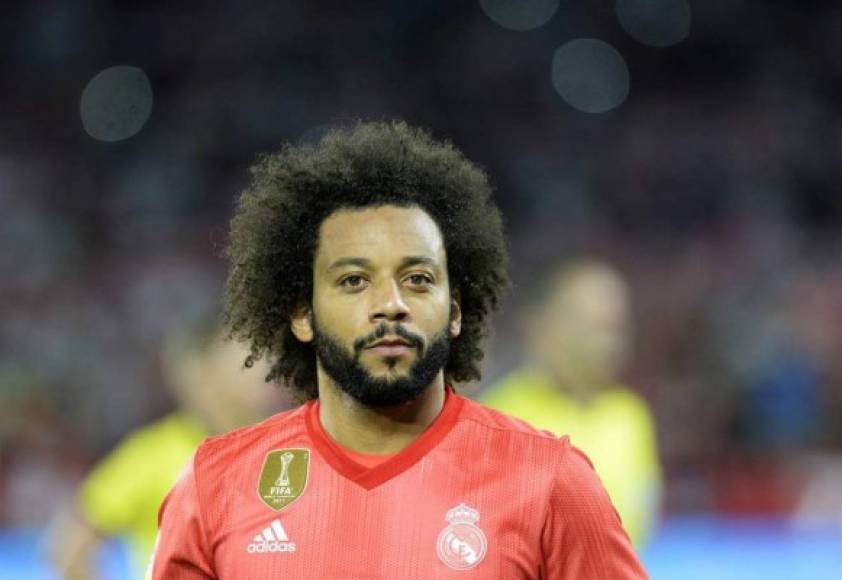 Marcelo Vieira: El lateral por la banda izquierda es otro de los que ha vuelto a tener protagonismo en Real Madrid tras el regreso de Zidane. El francés le ha pedido que siga tras los rumores que apuntan que la Juve lo quiere.