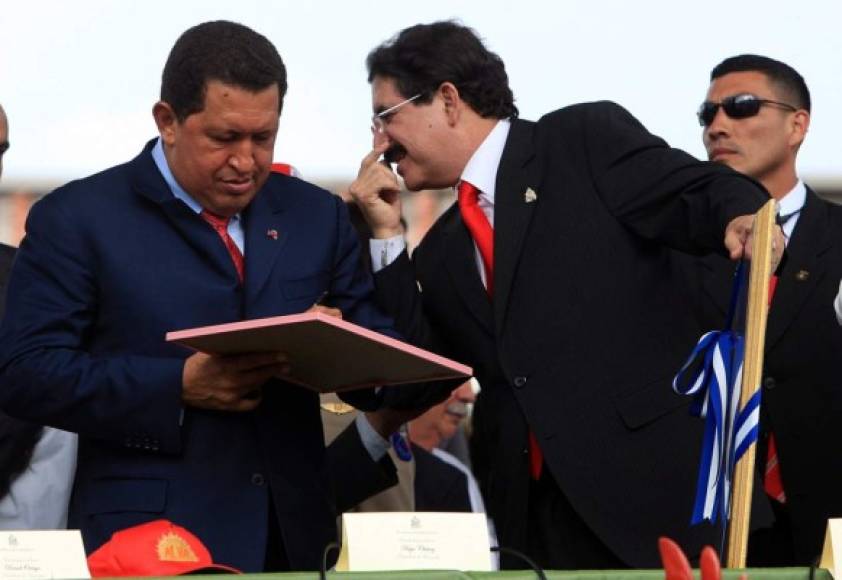 En enero de 2008 el ta fallecido mandatario de Venezuela, Hugo Chávez, visitó Honduras dando discursos que llenaron de temor a la sociedad hondureña.