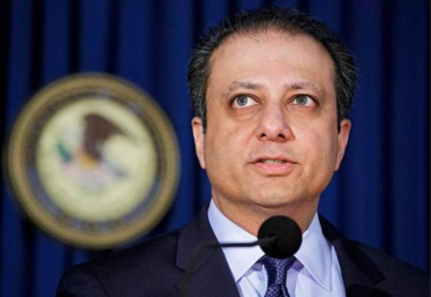 Preet Bharara: Fiscal del distrito sur de Manhattan, en Nueva York. El 11 de marzo de 2017 fue despedido por Trump junto a varias decenas de fiscales en todo el país tras haberse negado a dimitir de manera voluntaria.