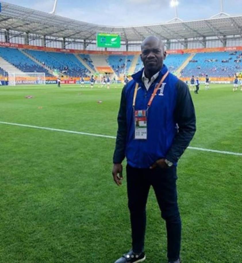 Suazo se encuentra en la isla de Cerdeña, Italia, en donde aún no se han reportado casos por Covid-19 pero que se encuentran en cuarentena.